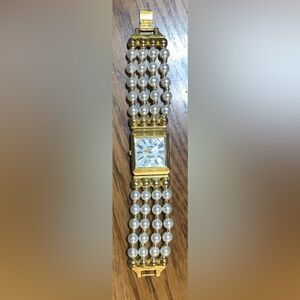 Joan Rivers Classics Collection Faux Pearl & Gold Bead Watch With Quartz